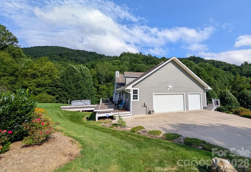 96 Buckeye Branch Drive Clyde, NC 28721