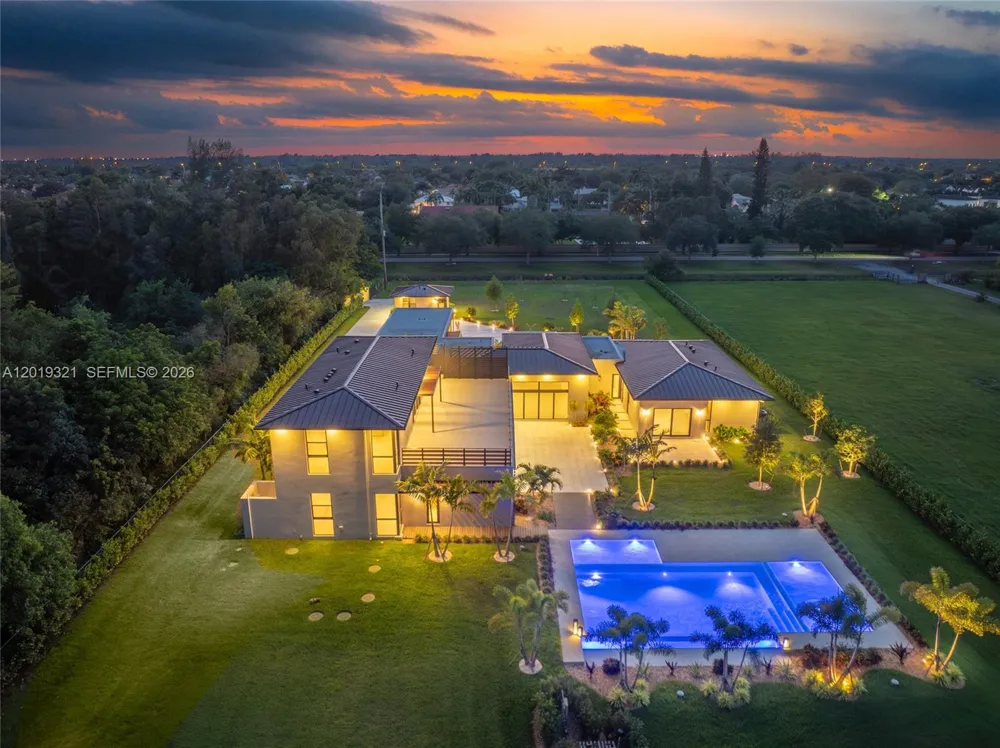 5500 SW 148th Ave Southwest Ranches, FL 33330