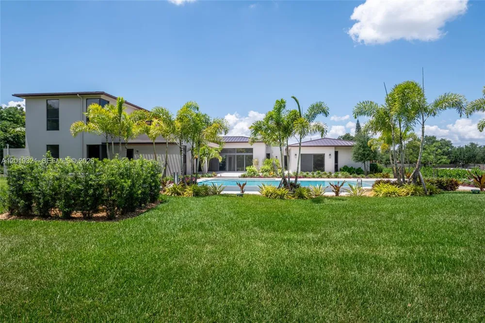 5500 SW 148th Ave Southwest Ranches, FL 33330