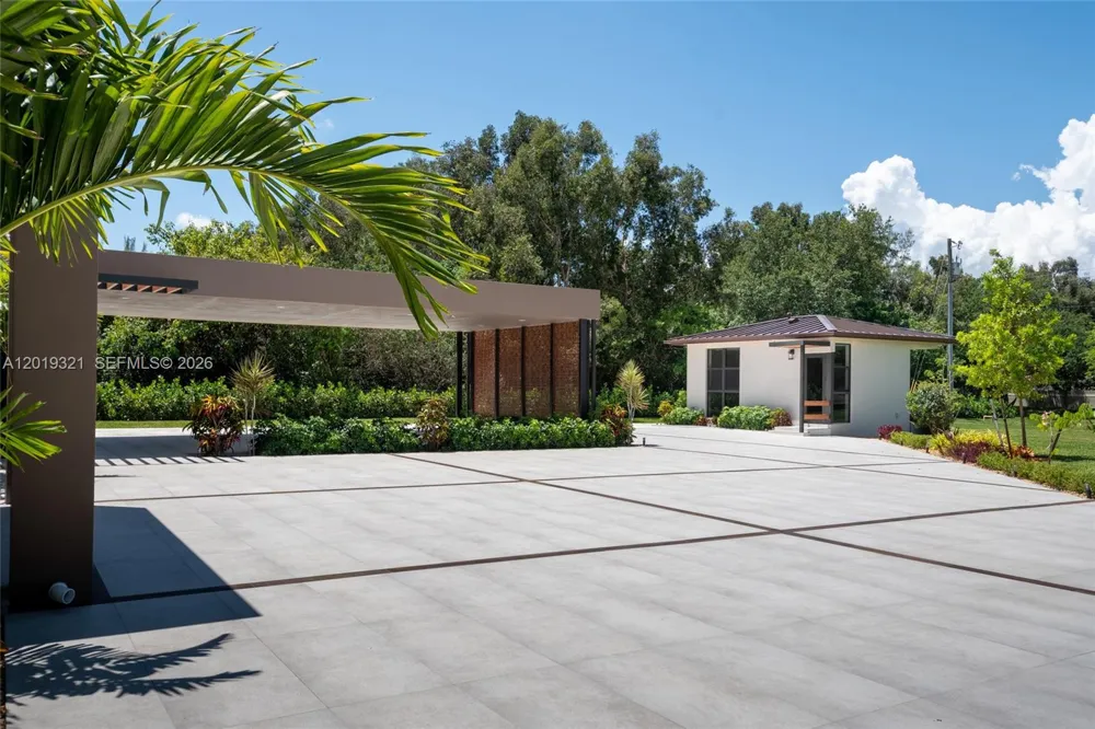 5500 SW 148th Ave Southwest Ranches, FL 33330