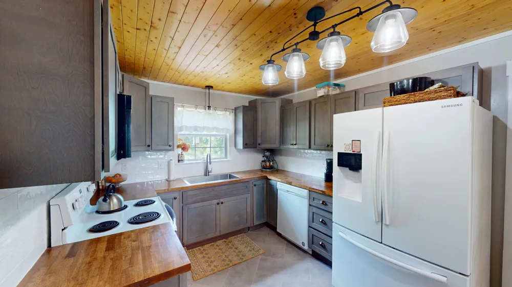 247 Belle Harrison Road Evensville, TN 37332