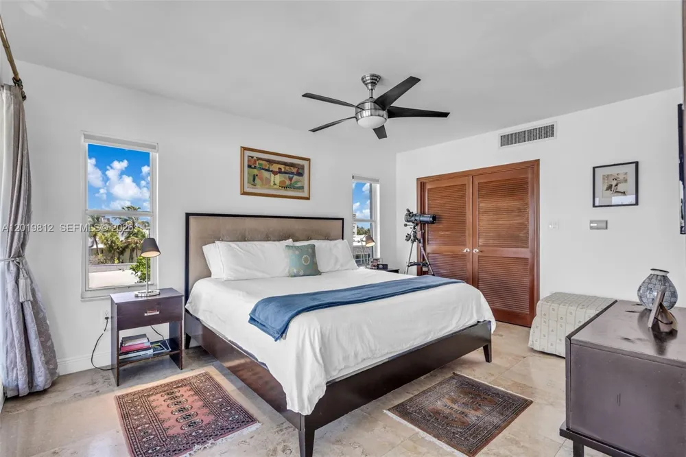209 E Enid Dr #36 Key Biscayne, FL 33149