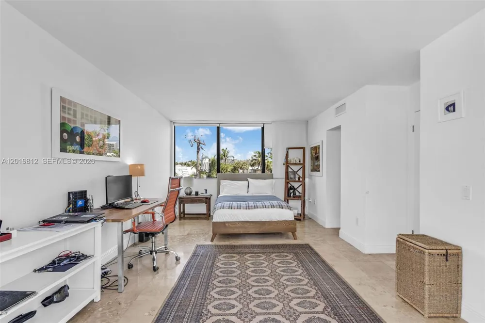 209 E Enid Dr #36 Key Biscayne, FL 33149