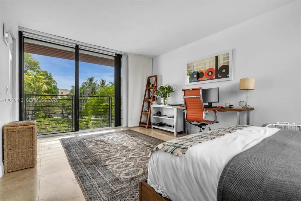 209 E Enid Dr #36 Key Biscayne, FL 33149