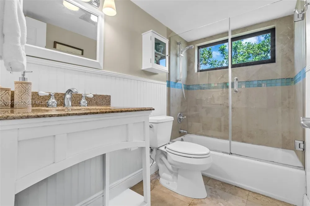 209 E Enid Dr #36 Key Biscayne, FL 33149