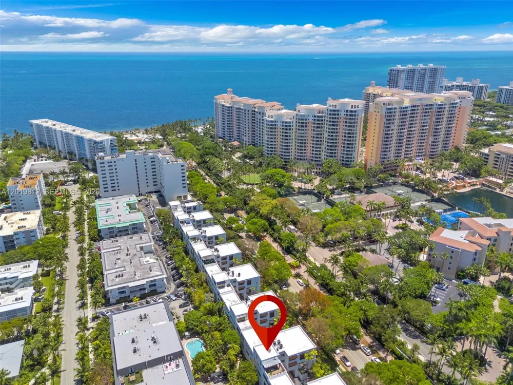 209 E Enid Dr #36 Key Biscayne, FL 33149