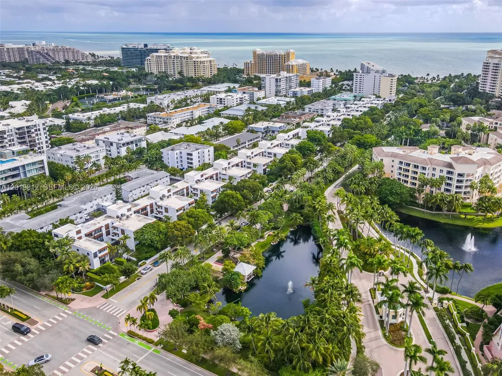 209 E Enid Dr #36 Key Biscayne, FL 33149