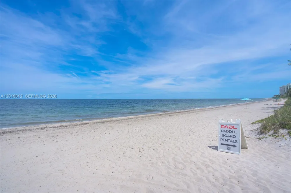 209 E Enid Dr #36 Key Biscayne, FL 33149