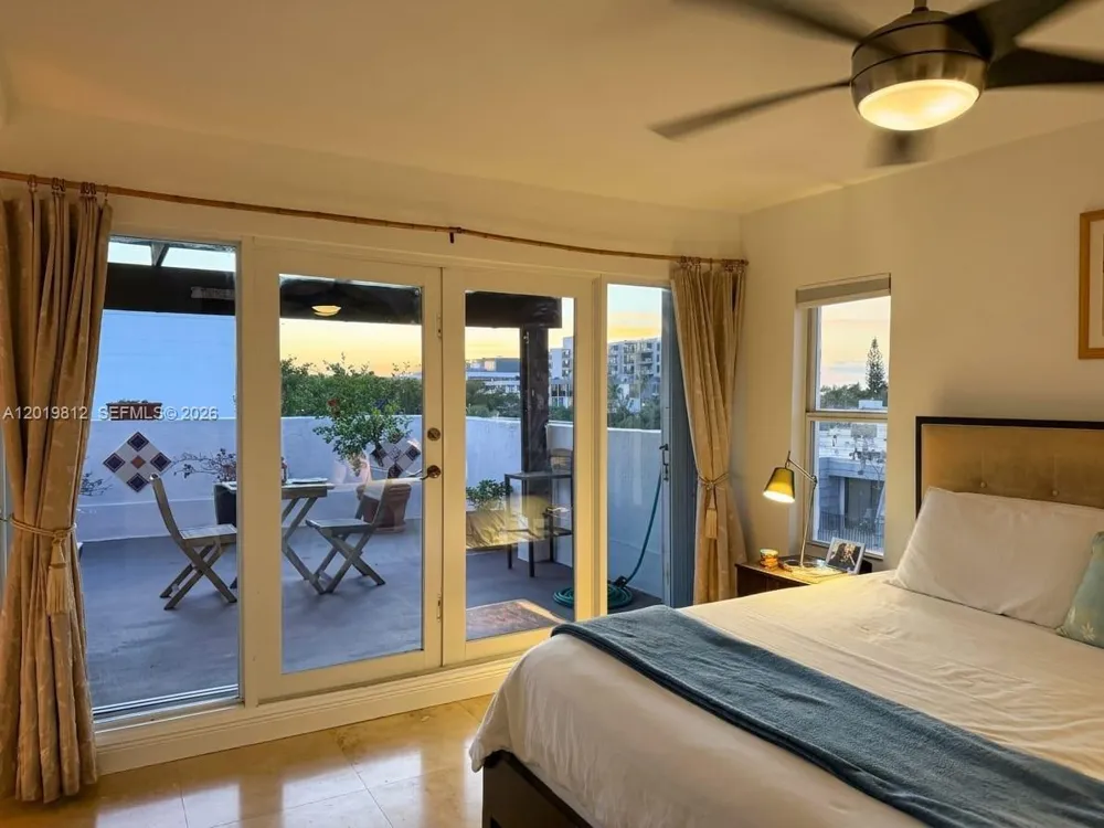 209 E Enid Dr #36 Key Biscayne, FL 33149