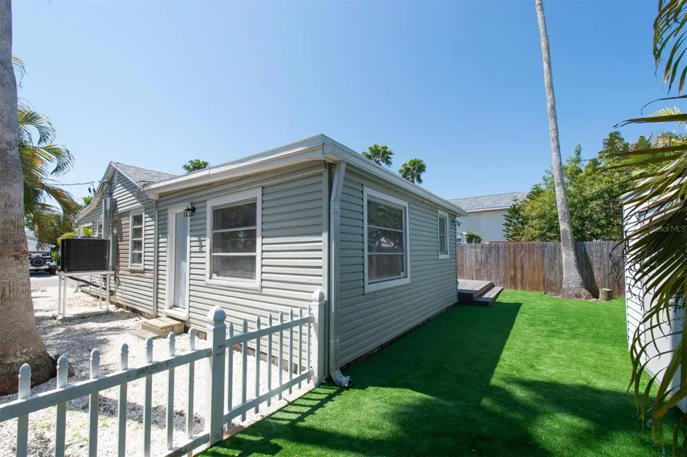 358 BOCA CIEGA DRIVE Madeira Beach, FL 33708
