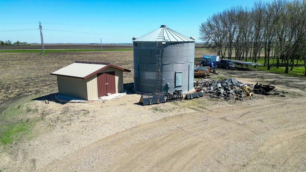 23877 County Road 21 Elbow Lake, MN 56531