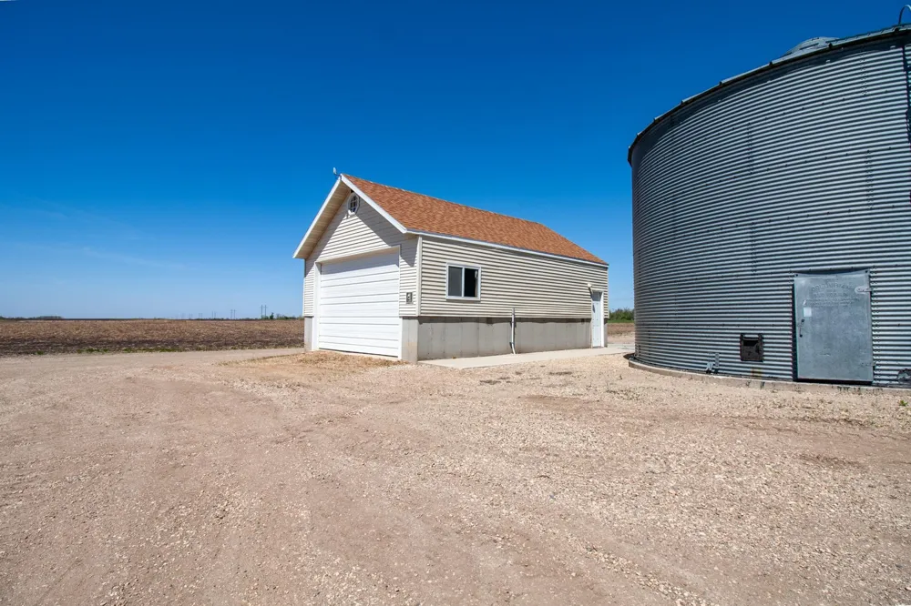23877 County Road 21 Elbow Lake, MN 56531