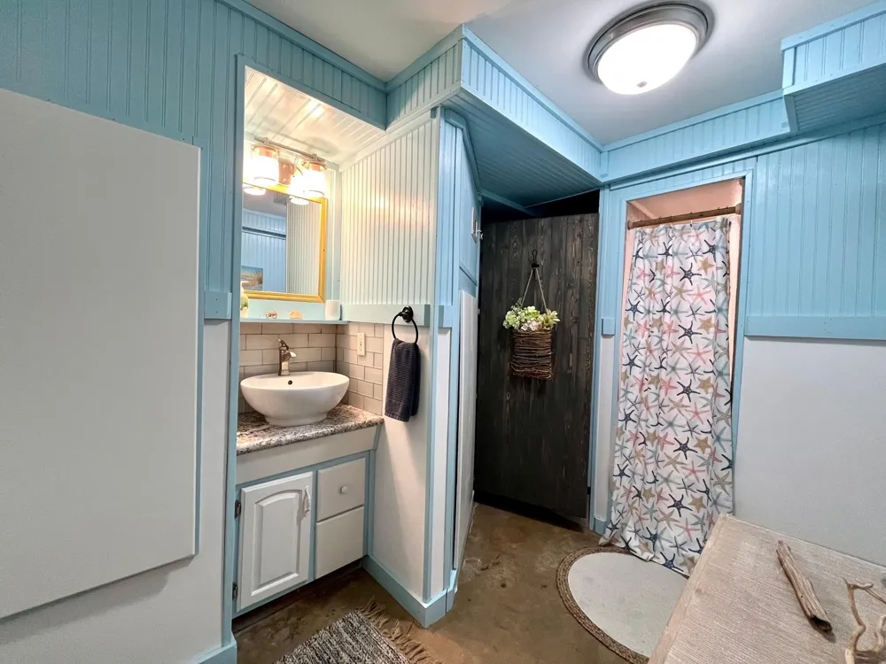 110 Ocean Avenue Surfside Beach, TX 77541