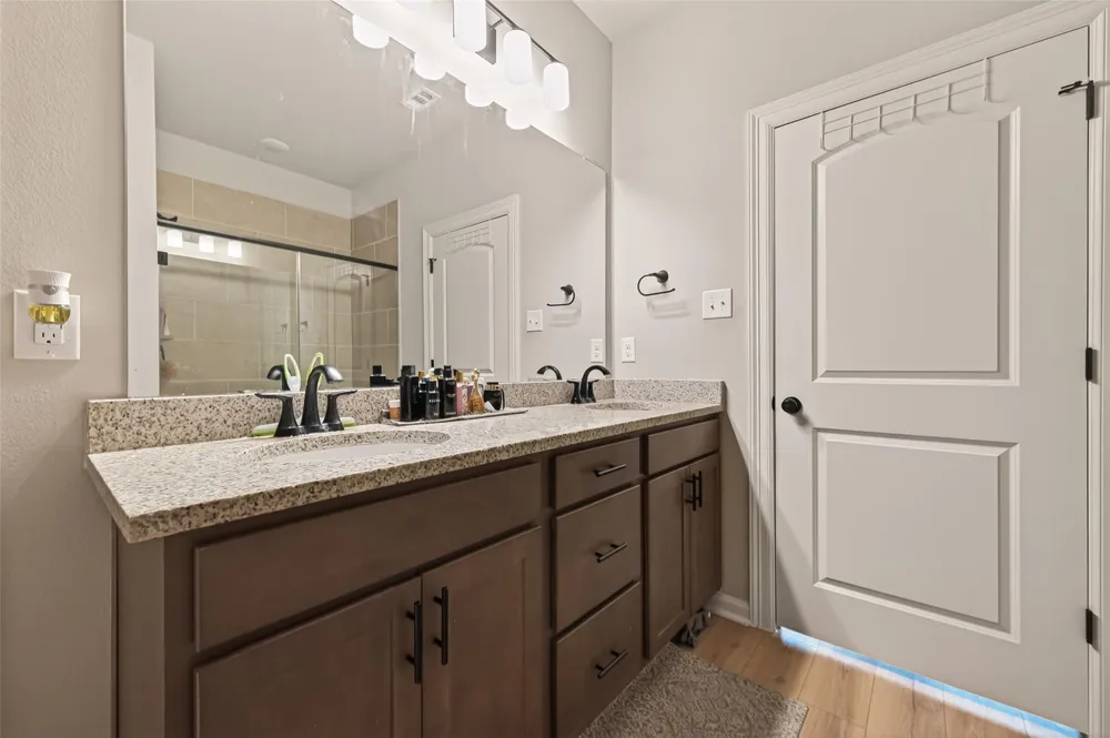 1010 Gentle Nook Drive Beasley, TX 77417