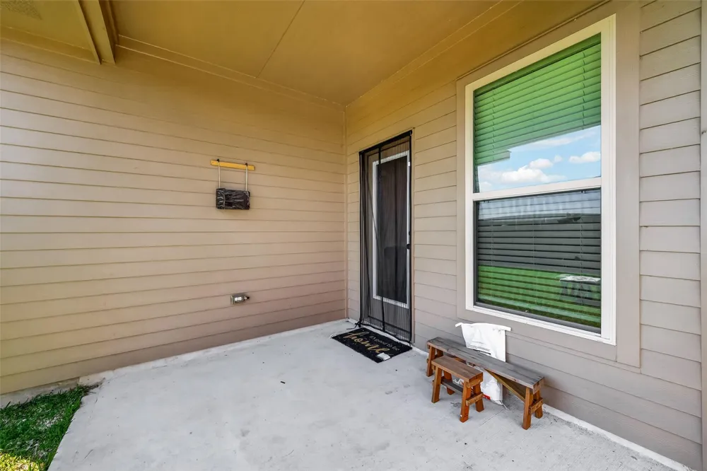 1010 Gentle Nook Drive Beasley, TX 77417