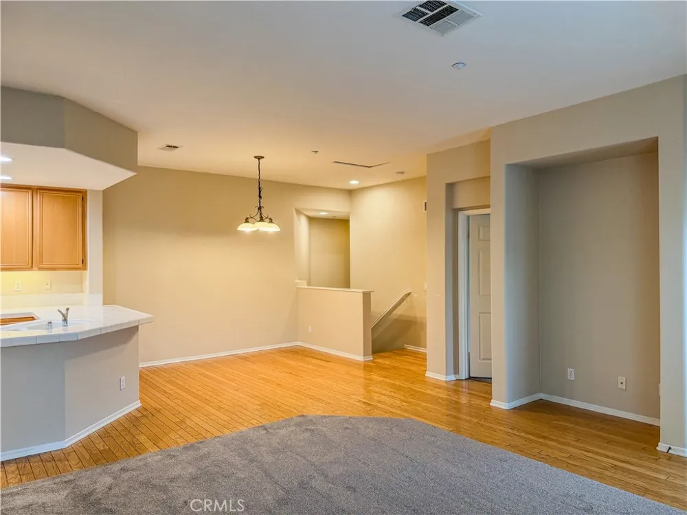 25176 Crest Haven #2 Murrieta, CA 92562