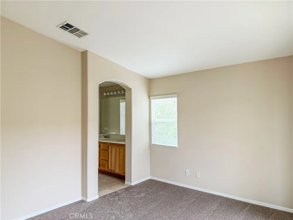 25176 Crest Haven #2 Murrieta, CA 92562