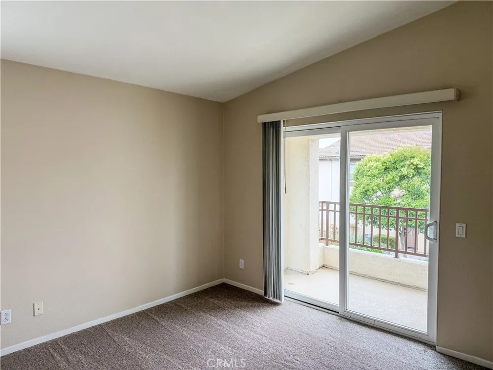 25176 Crest Haven #2 Murrieta, CA 92562