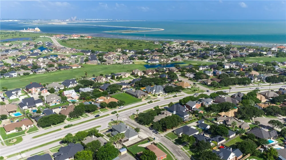 625 Broadway Boulevard Portland, TX 78374