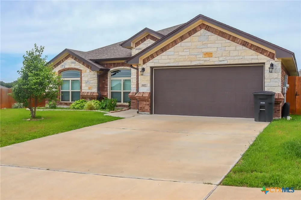 8107 Preston Hollow Drive Killeen, TX 76542