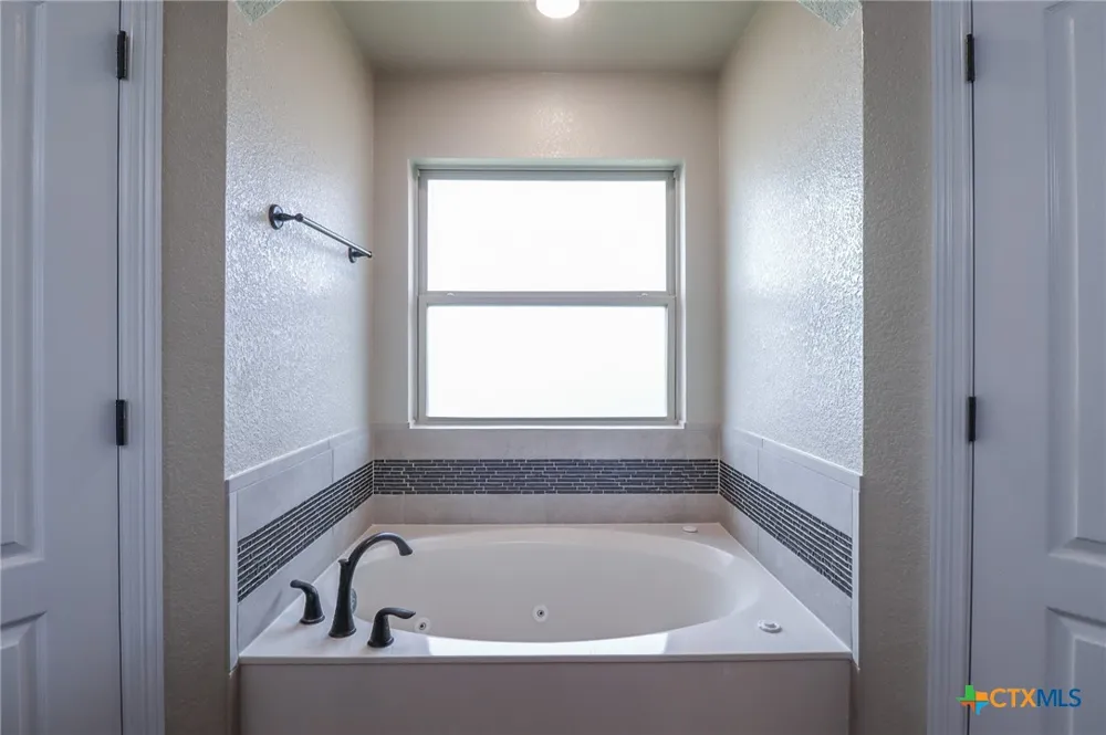 8107 Preston Hollow Drive Killeen, TX 76542