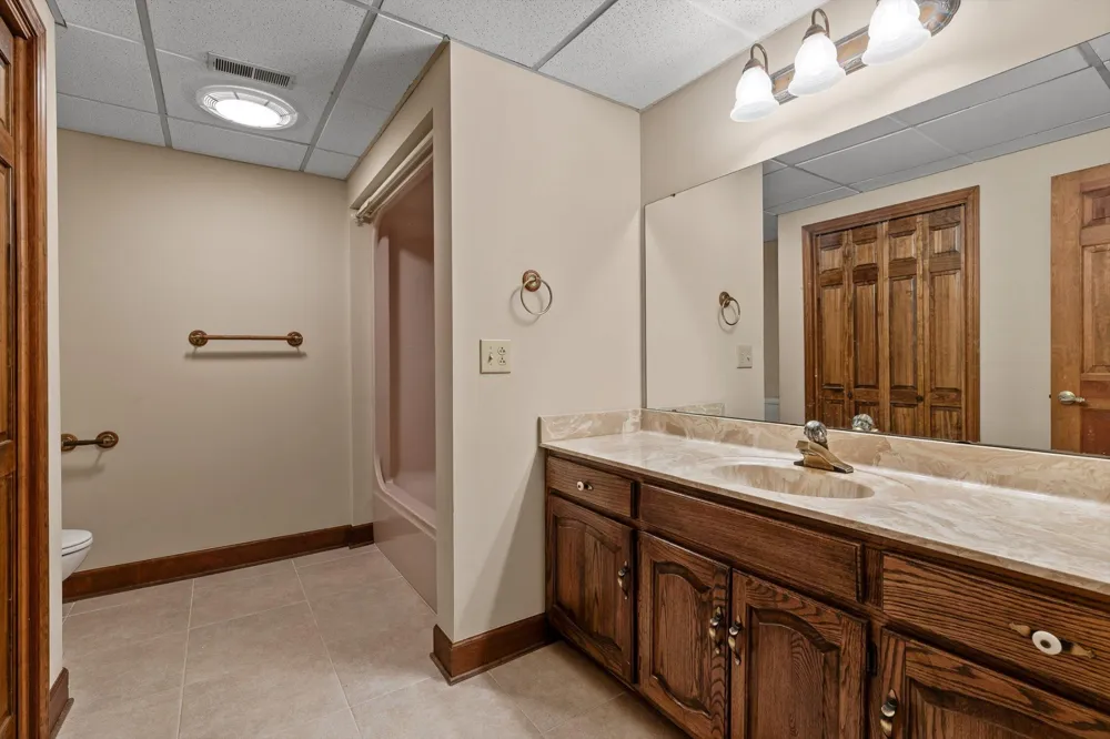 4919 Bal Harbor Circle Chattanooga, TN 37416