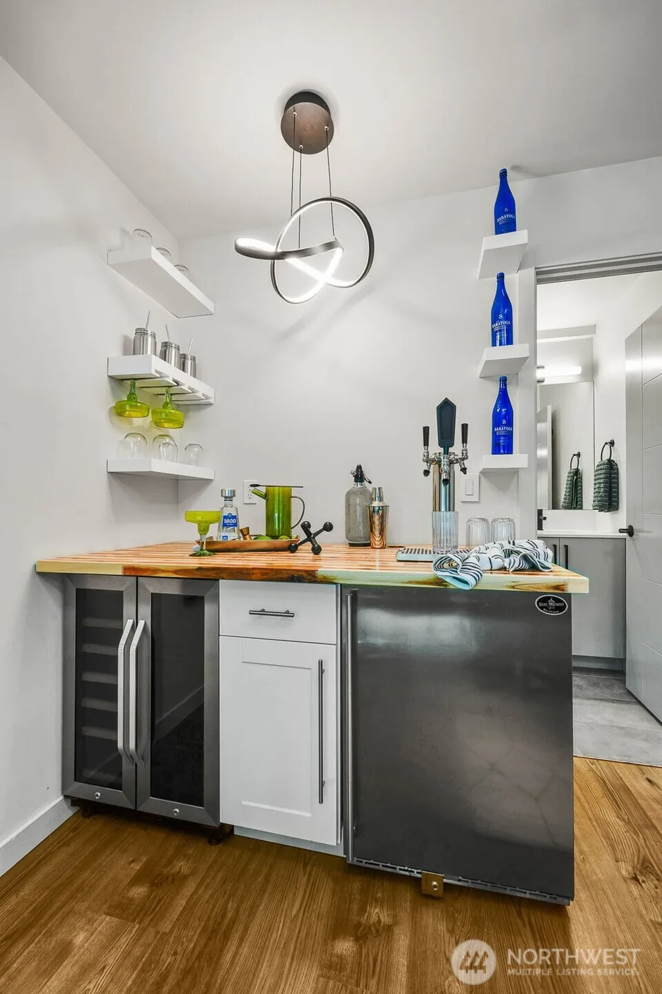 114 NE 180th Street #D Shoreline, WA 98155