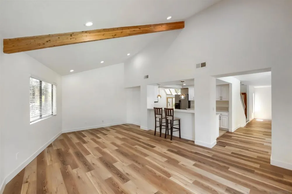 5687 Menorca Dr San Diego, CA 92124