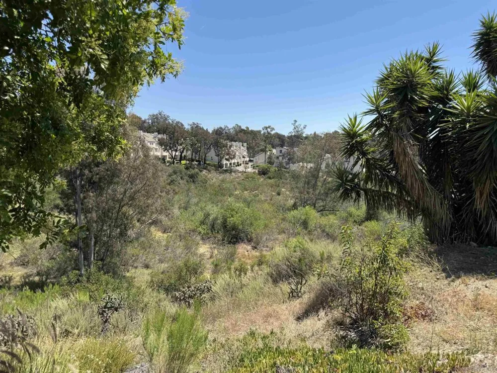 5687 Menorca Dr San Diego, CA 92124