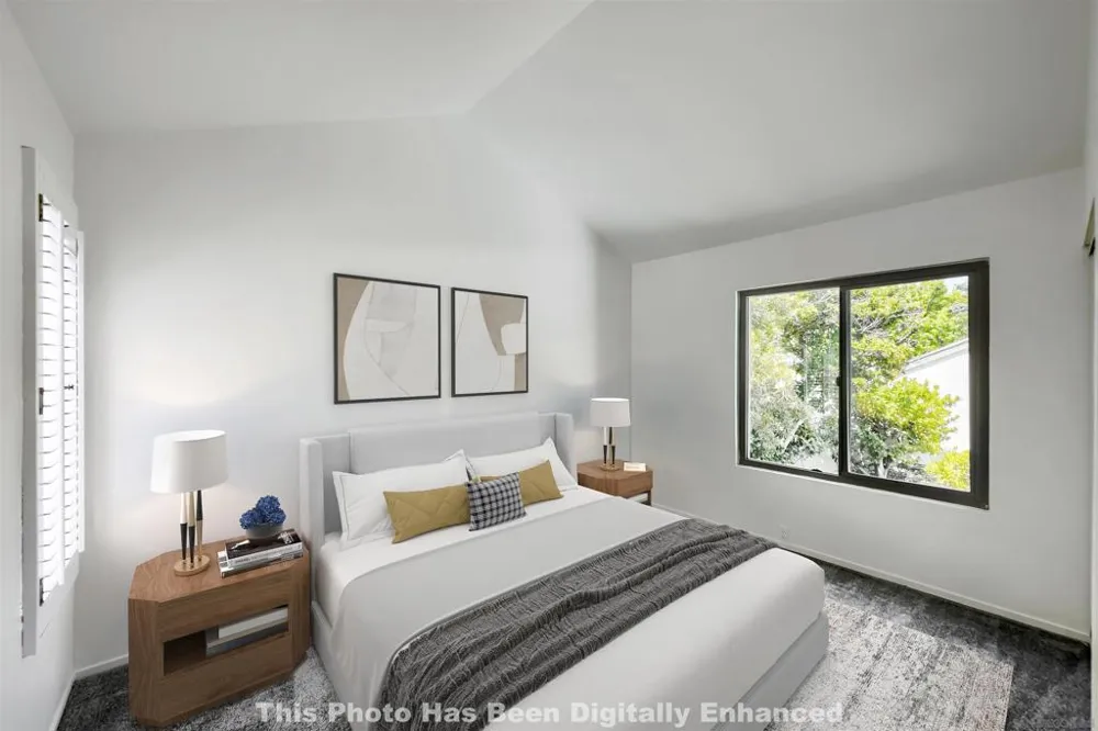 5687 Menorca Dr San Diego, CA 92124