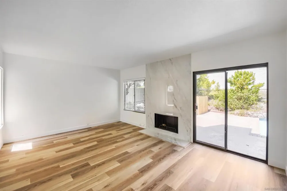 5687 Menorca Dr San Diego, CA 92124