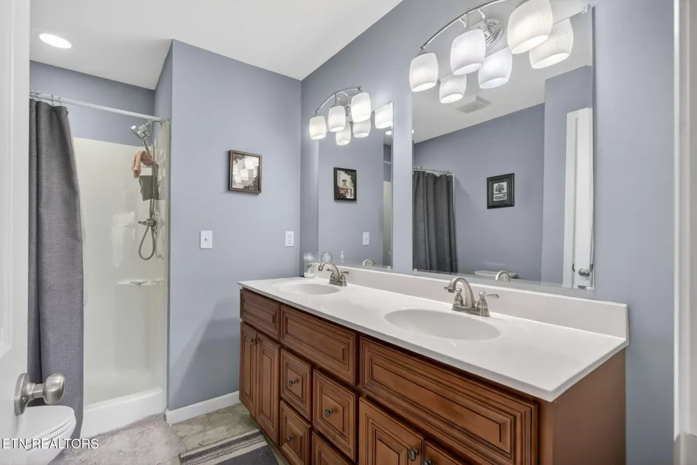 259 Freewill Ridge Rd Gainesboro, TN 38562