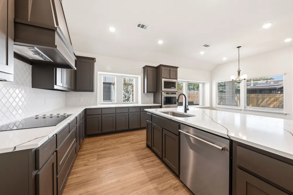 819 Beverly Drive Grapevine, TX 76051