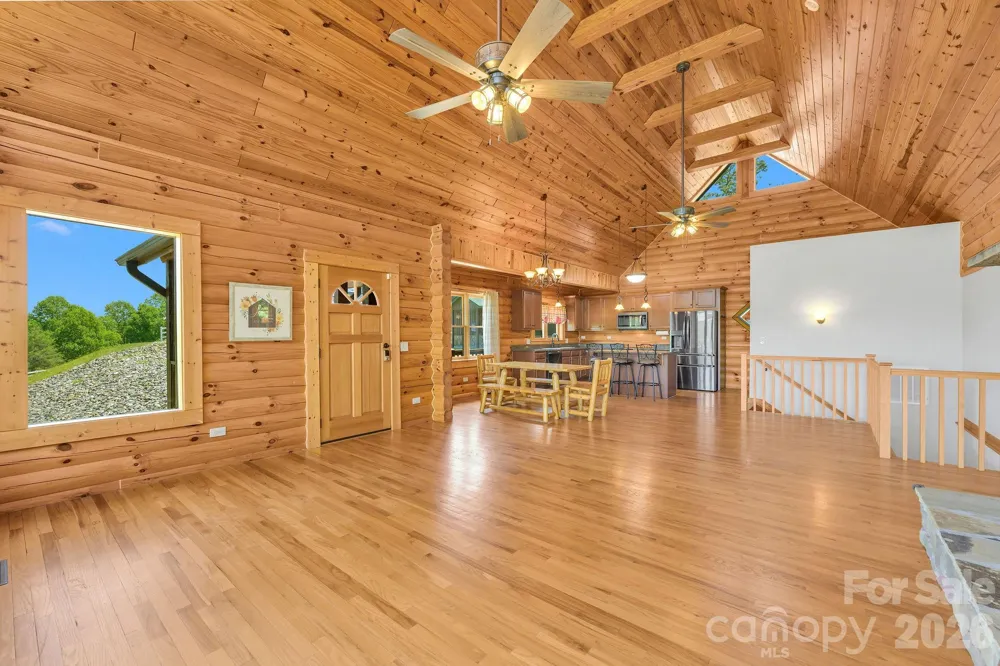 318 Heron Point Drive Wilkesboro, NC 28697