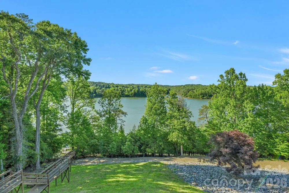 318 Heron Point Drive Wilkesboro, NC 28697