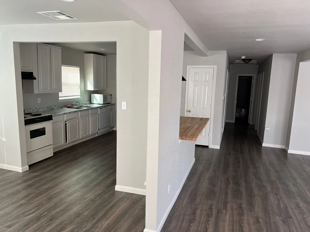 500 W Parkway Street #2 Denton, TX 76201