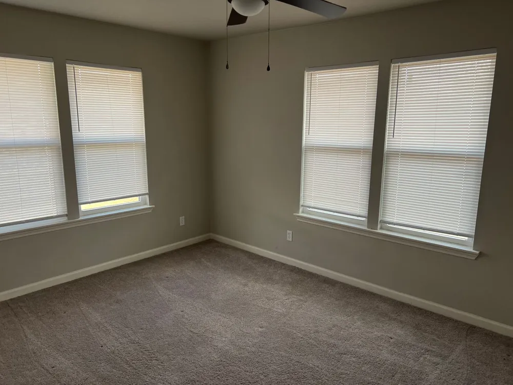 500 W Parkway Street #2 Denton, TX 76201