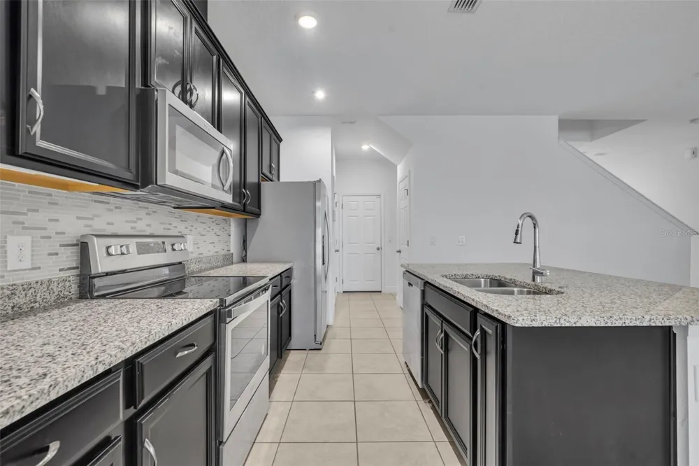 1351 MERRYDALE WAY Winter Park, FL 32792