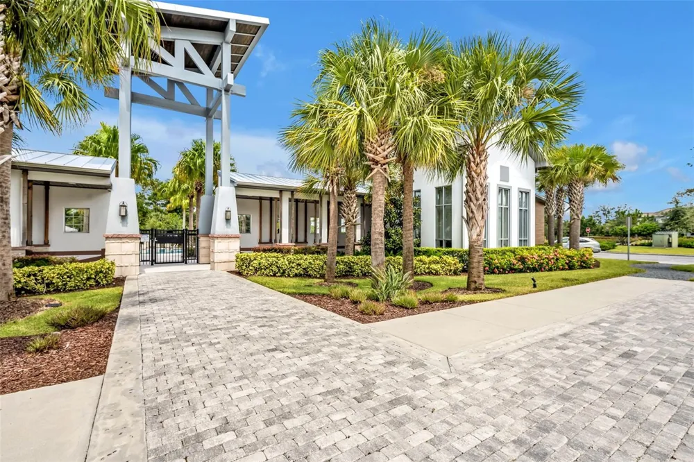 1351 MERRYDALE WAY Winter Park, FL 32792