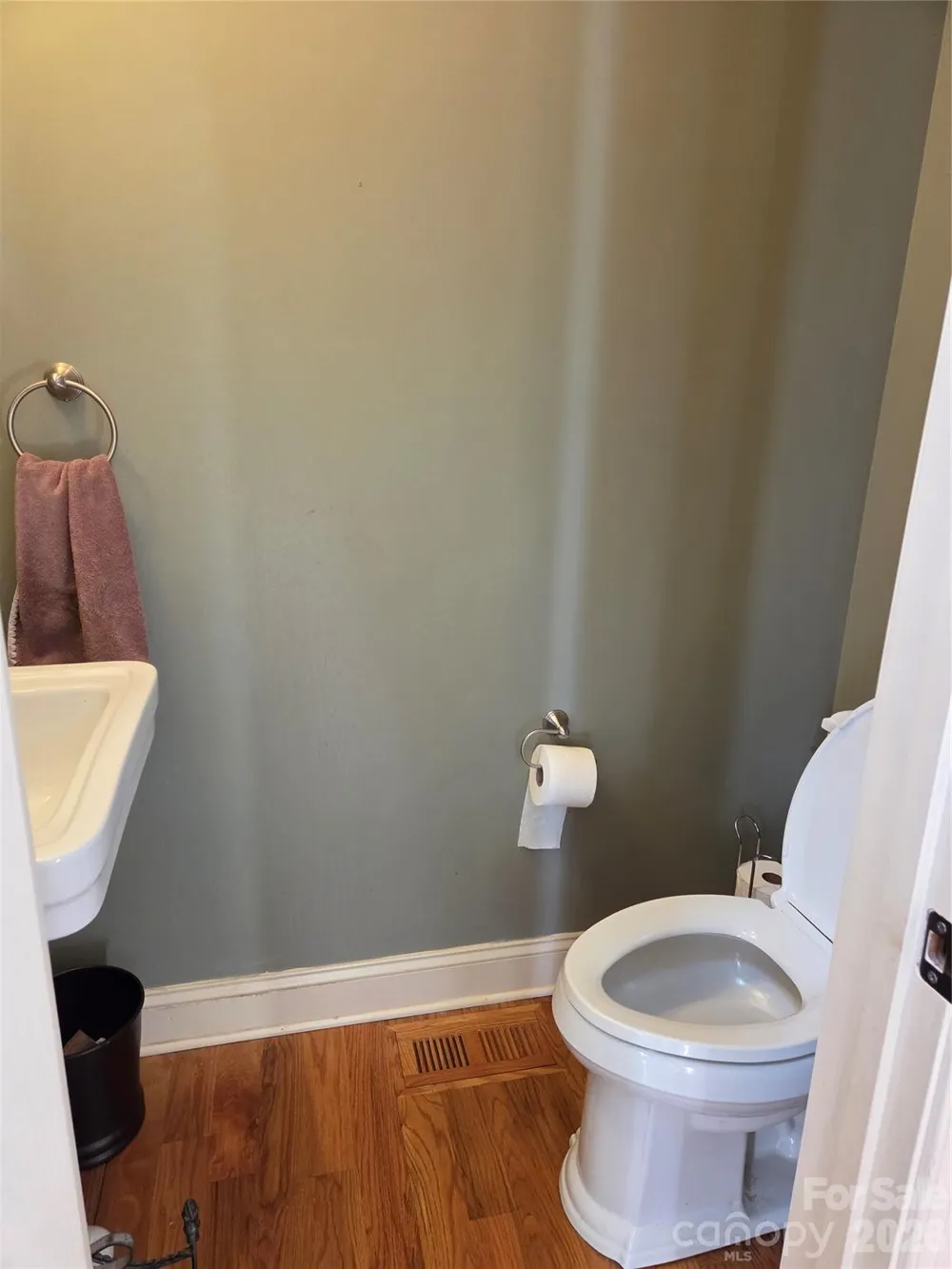 5510 Land Harbour Drive Granite Falls, NC 28630