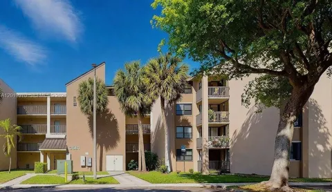 3581 SW 117th Ave #5-206