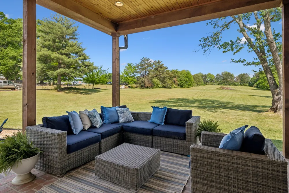 418 Rutherford Ln Columbia, TN 38401
