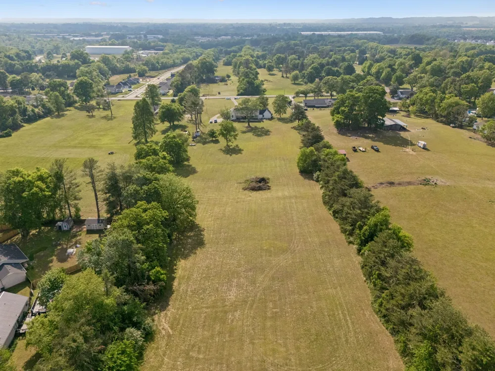 418 Rutherford Ln Columbia, TN 38401