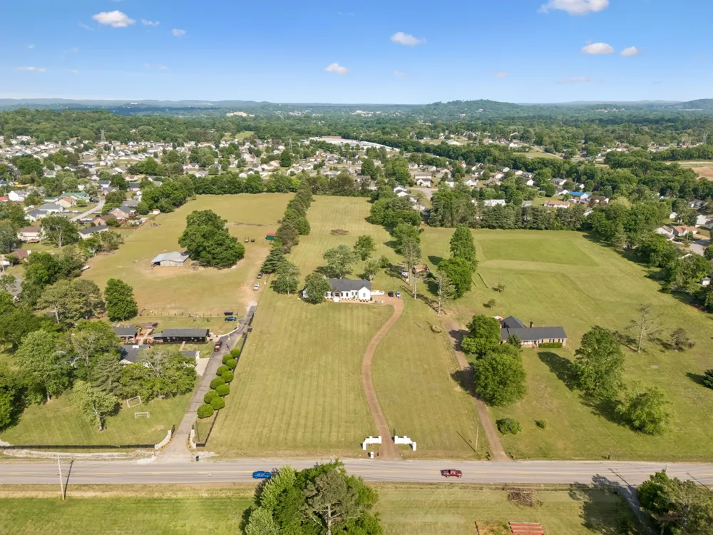 418 Rutherford Ln Columbia, TN 38401