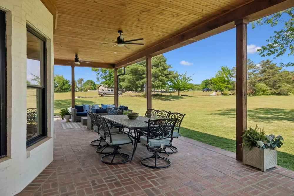 418 Rutherford Ln Columbia, TN 38401