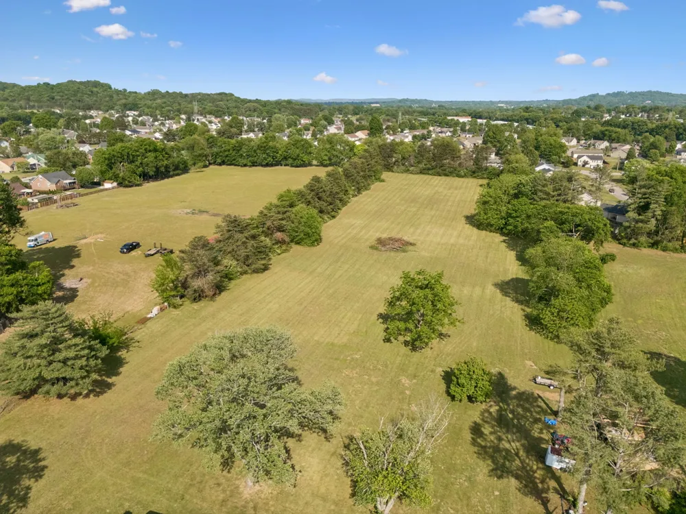 418 Rutherford Ln Columbia, TN 38401