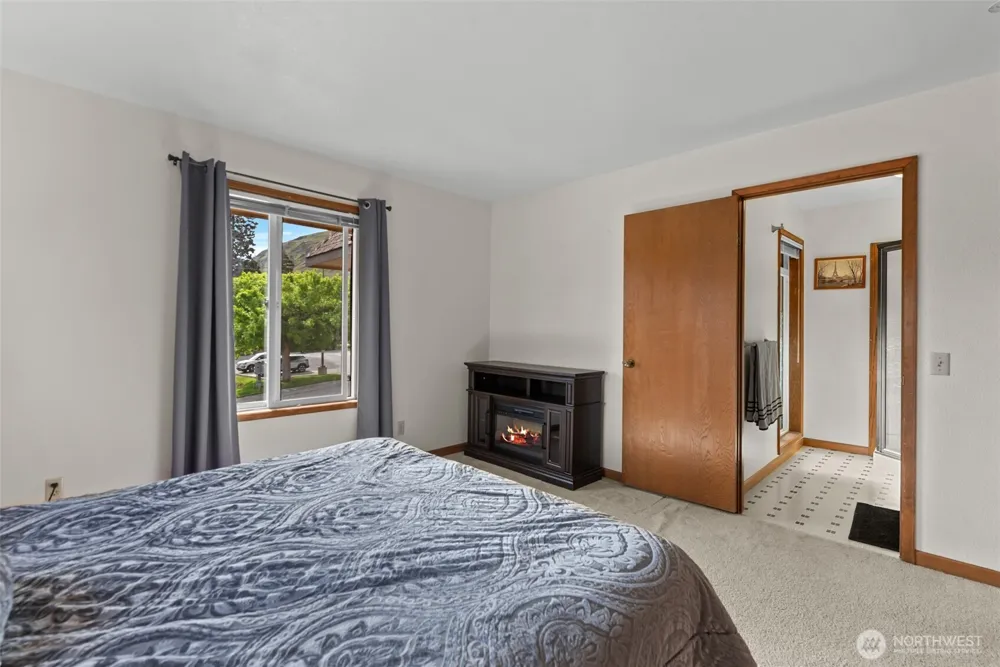 113 E Center Street #A3 Chelan, WA 98816