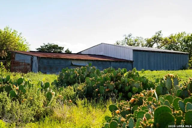 3584 Privilege Creek Road Bandera, TX 78063