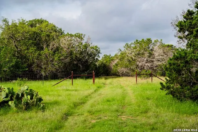 3584 Privilege Creek Road Bandera, TX 78063