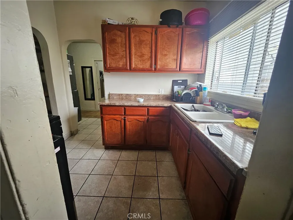 6519 Middleton Street Huntington Park, CA 90255